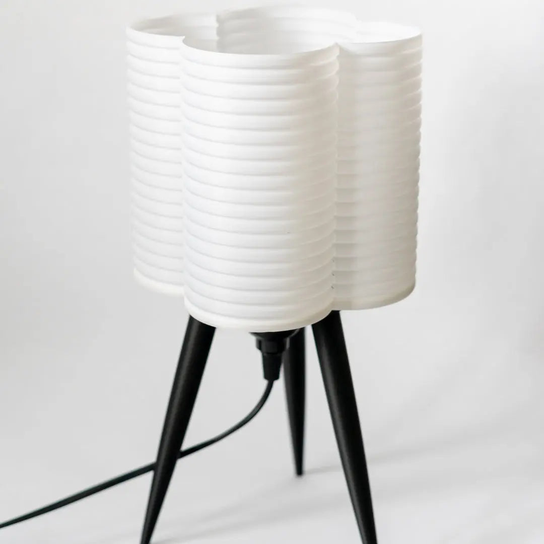 The COIL - A Modern Desk Lamp